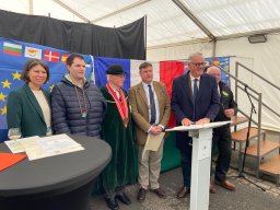 Les intronisations lors du chapitre de la foire de Pâques à Vimoutiers